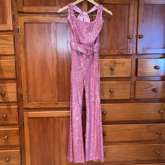 Show Me Your Mumu Pink Sequined Show Off” Jumpsuit XS - Picture 2 of 7